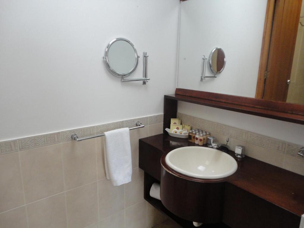 Hotel La Mansion Bogota Ruang foto